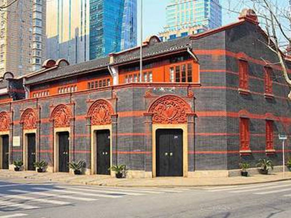 紅色尋根之旅——南洋木業(yè)、常州農(nóng)發(fā)行銀企黨建共建活動之瞻仰中共一大會址實錄